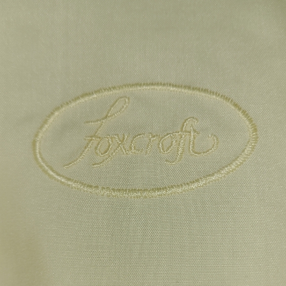 Foxcroft Pastel Yellow Button Down Shirt Pocket Wrinkle Free Long Sleeve Preppy - Picture 2 of 8